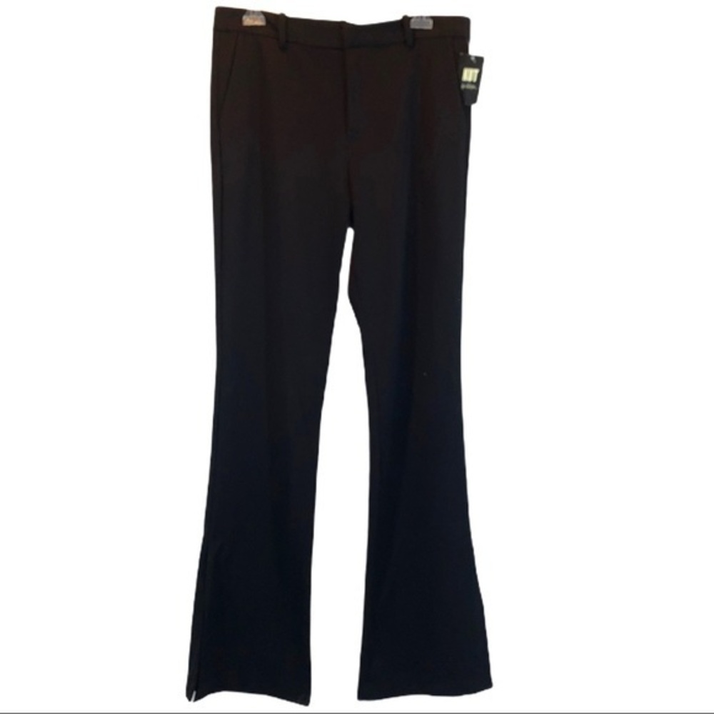 Kut from the Kloth size 8 straight leg black pants